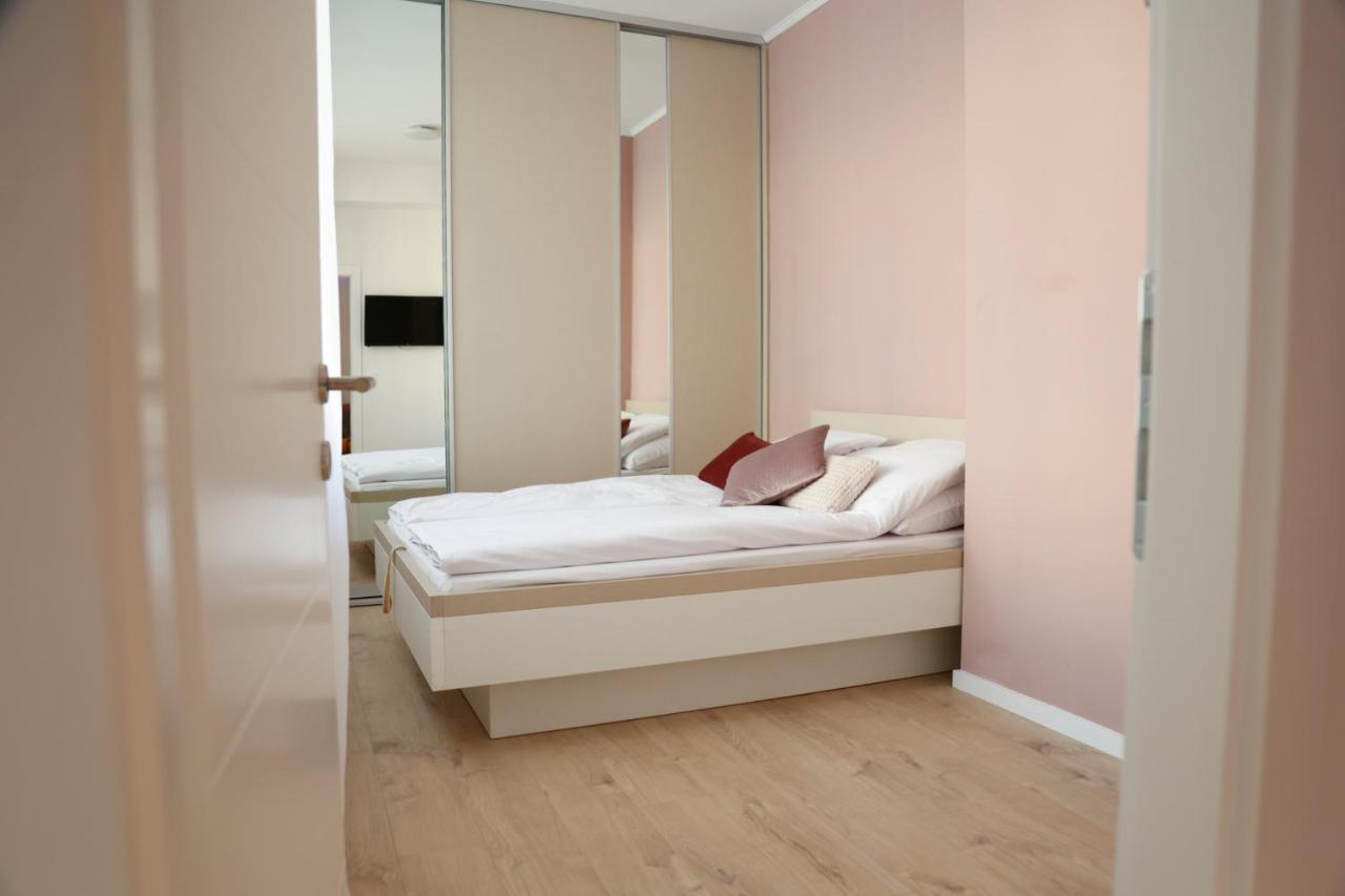 Blue And Rose Cozy - Quiet In The Best Location - Self Check-In - 5Th Floor With Elevator Σαράγεβο Εξωτερικό φωτογραφία
